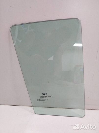 Стекло двери задней правой форточка Kia Sportage 3