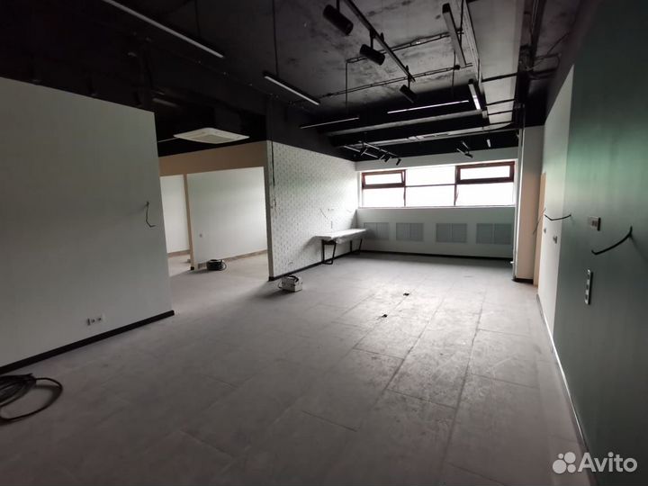 Стеклянные офисные перегородки