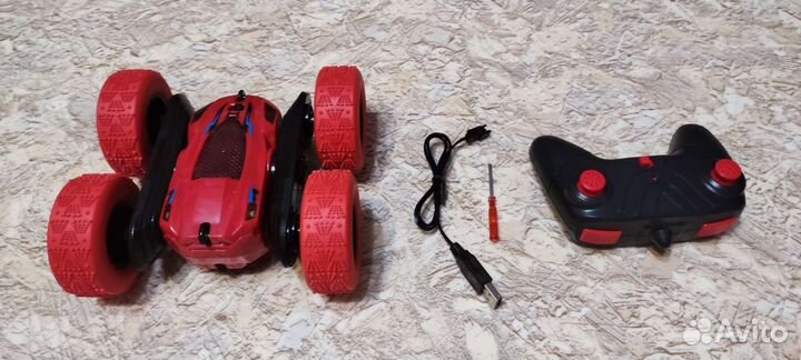 Машинка перевертыш на радиоуправлении