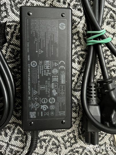 Блок питания для ноутбука HP ppp009c 65W