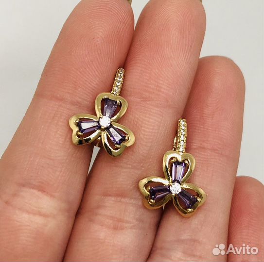Серьги из медицинского сплава