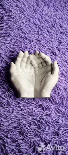 Гипсовые руки - ваза, подставка для мелочей