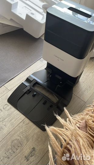 Roborock q7 max plus с док-станцией