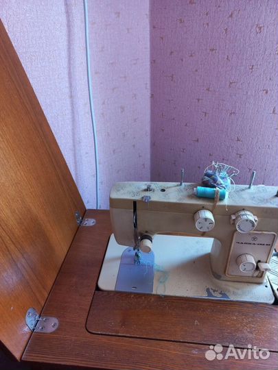 Швейная машинка