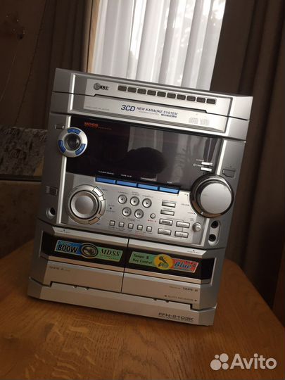 Музыкальный центр LG