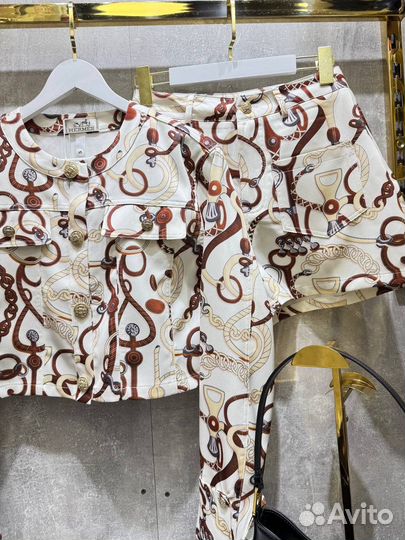 Крутой костюм Hermes