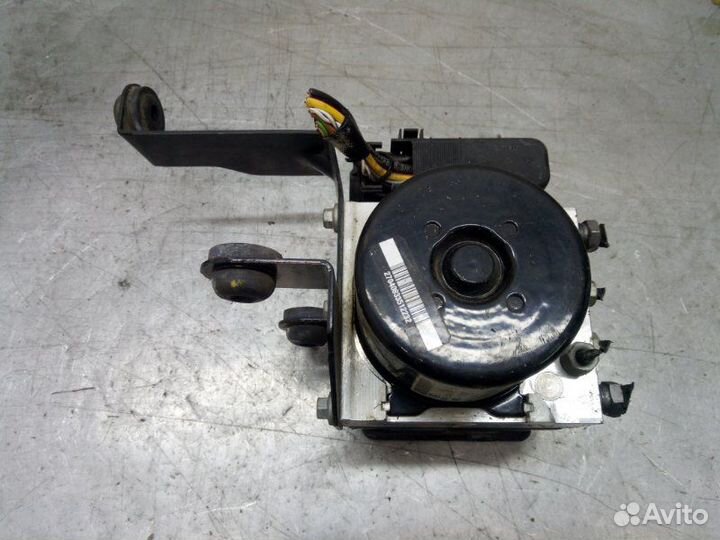 Блок ABS (насос) Ford Focus 3 седан 2 2011