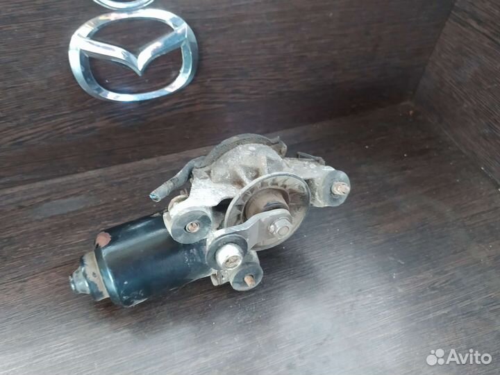 Мотор стеклоочистителя Тойота спринтер AE95