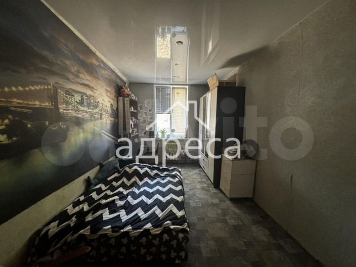 3-к. квартира, 68 м², 1/2 эт.