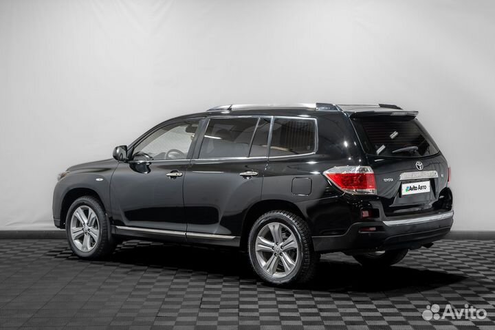 Toyota Highlander 3.5 AT, 2011, 141 639 км