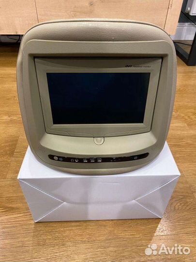 Мультимедийные подголовники для Toyota Lexus