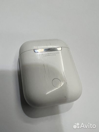 AirPods (2) A2031 кейс и правый наушник