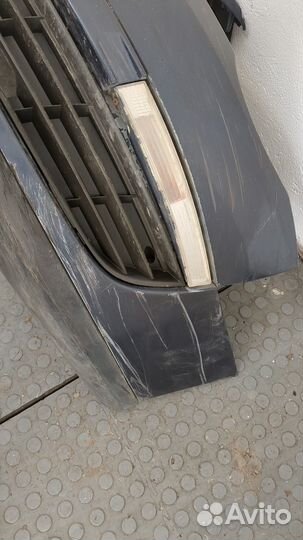 Бампер передний Volkswagen Passat 6