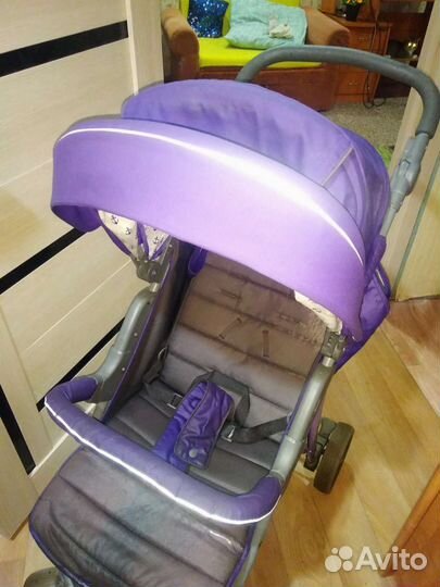 Прогулочная коляска