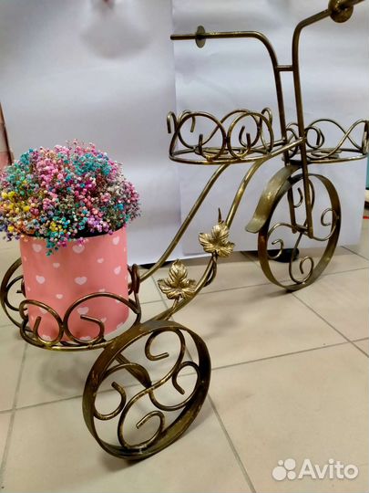 Декоративный кованый велосипед