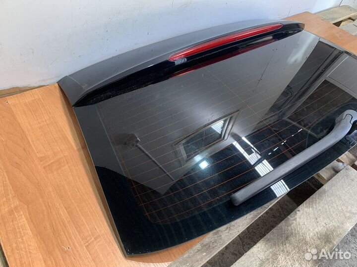 Стекло крышки багажника Bmw f11 туринг