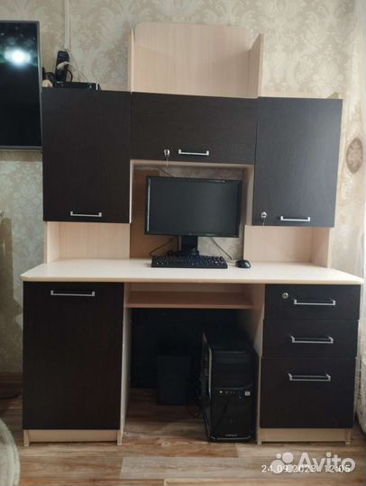 Компьютерный стол бу