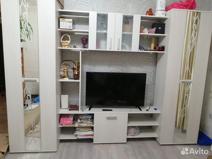 Стенка в гостиную Прага