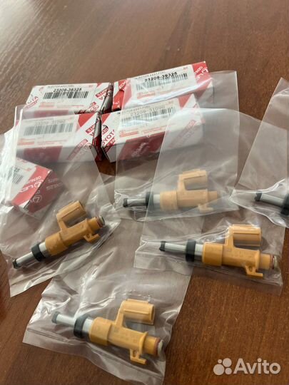 Форсунки Тойота камри 70-75 3,5