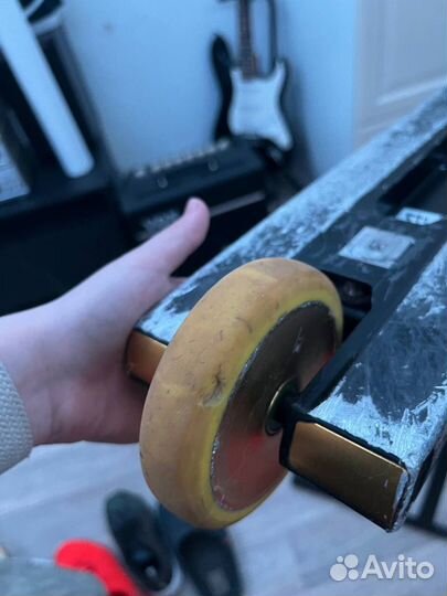 Трюковой самокат UrbanArtt Bone