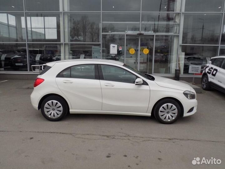 Mercedes-Benz A-класс 1.6 AMT, 2015, 60 585 км