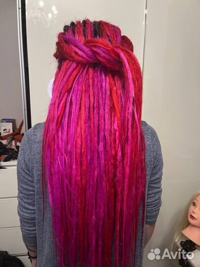 Плетение кос с канекалоном