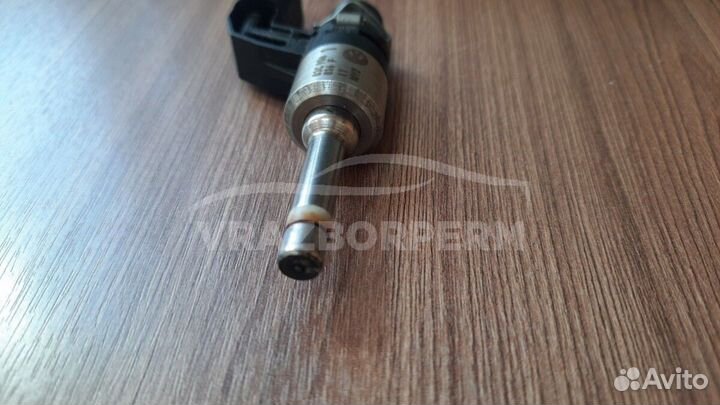Форсунка топливная VW Tiguan