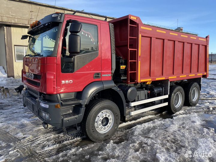 IVECO Trakker AD380T38, 2011