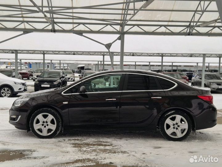 Opel Astra 1.6 AT, 2013, 165 500 км