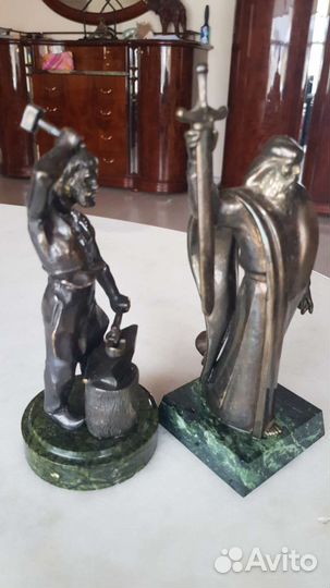 Бронзовые статуэтки