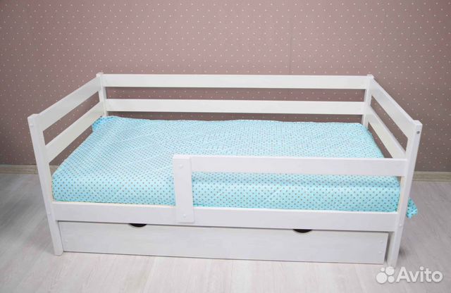 Кроватка из массива от 2х лет Софа Выкатная с доп
