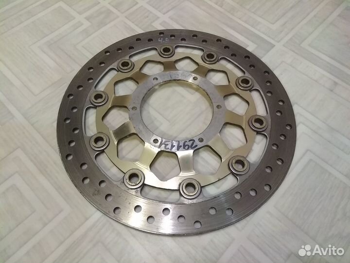Передний тормозной диск Honda CBR1000RR 04-05 sc57