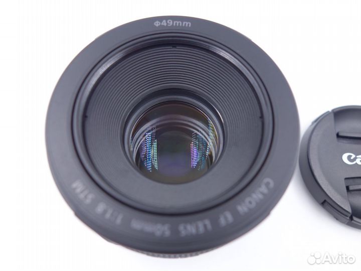 Canon EF 50mm f/1.8 STM