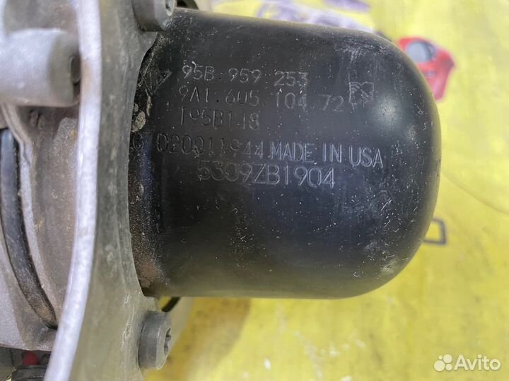 Насос воздушный VAG 95B959253 Porsche Macan Turbo