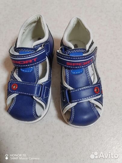 Сандали новыедля мальчика