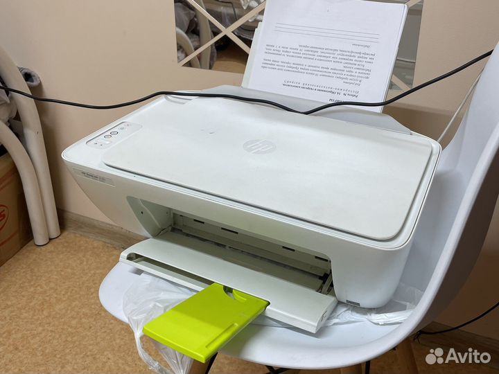Цветной струйный принтер HP DeskJet 2130