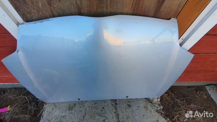 Капот га тайота каролла