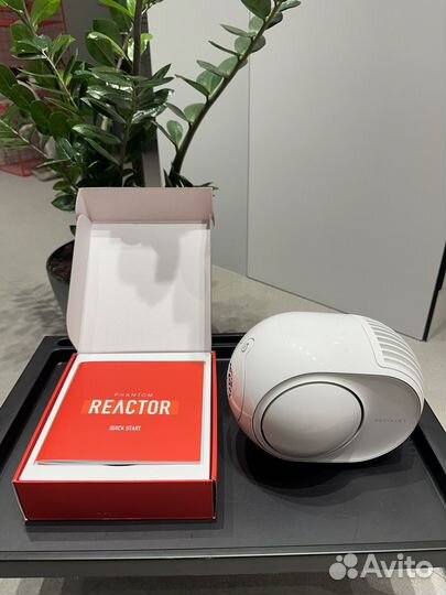 Беспроводная колонка Devialet Phantom