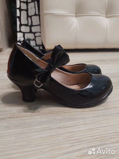Каблуки для девочки