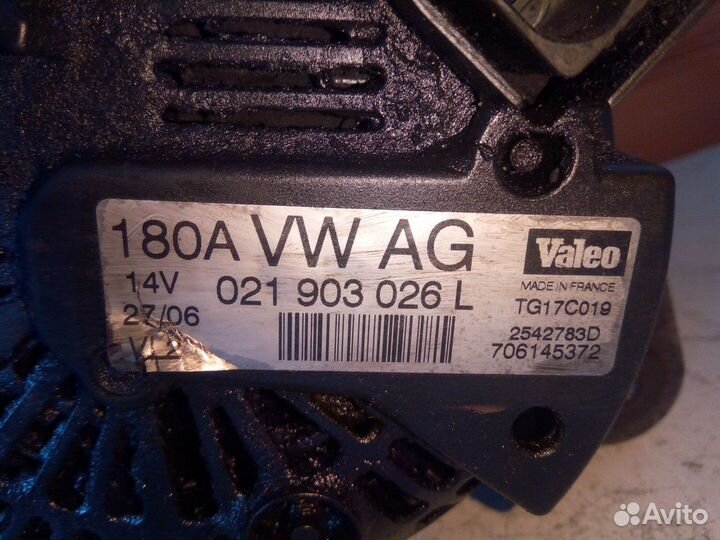 Генератор VW passat (B6) 180А