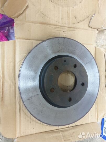 Диски передние тормозные б/у, с проточки от Mazda