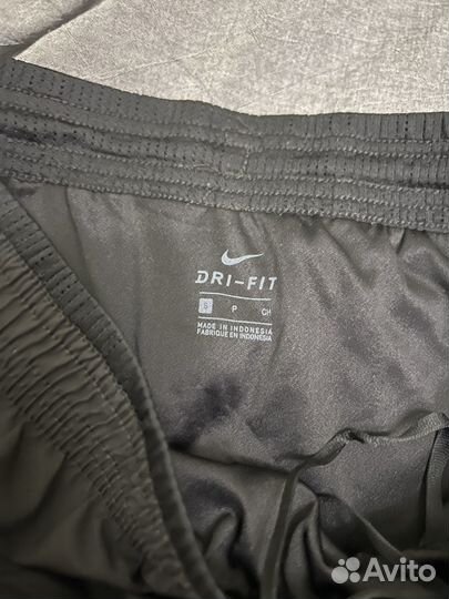 Шорты женские nike dri-fit (S) оригинал