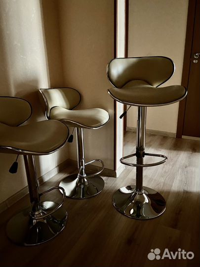 Стул барный
