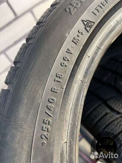 Continental ContiWinterContact TS 830 P 255/40 R18 99V