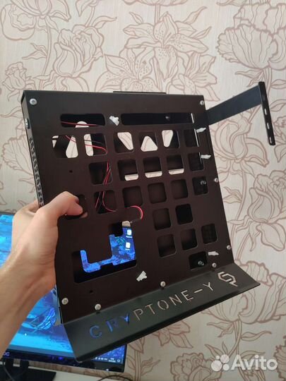 Корпус/открытый стенд Cryptone-Y