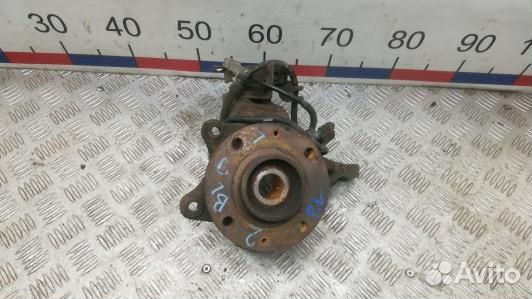 Ступица передняя левая citroen xsara (2BL09K901)