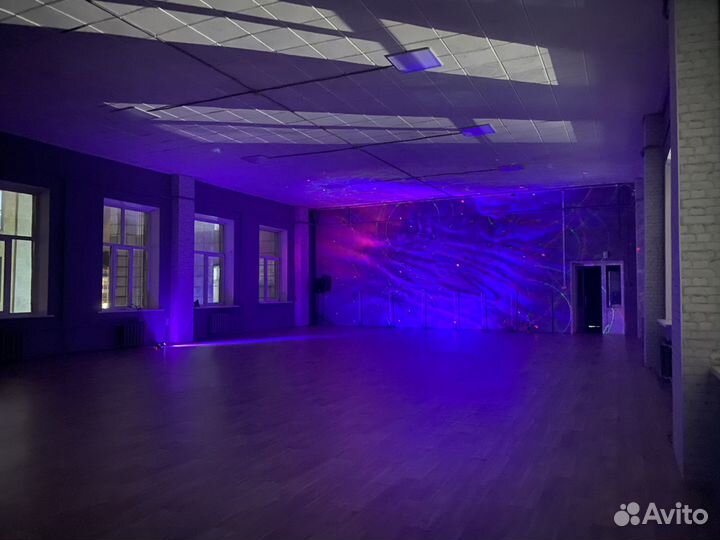 Танцевальный зал в почасовую аренду