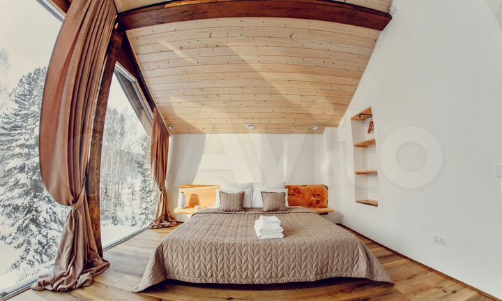 Коттедж 150 м² на участке 12 сот.