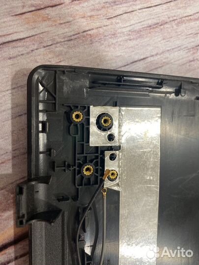 Крышка ноутбука Lenovo