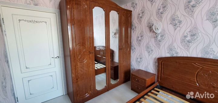 Спальный гарнитур бу